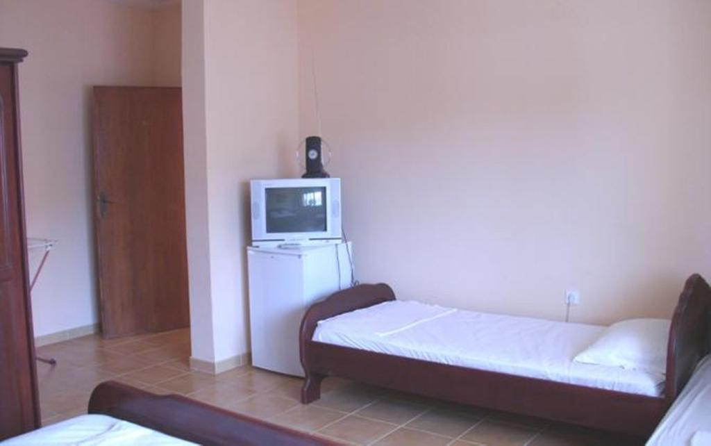 Di Vincenzo Inn Ulcinj Extérieur photo